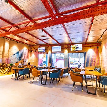 Stardom Resort Jaipur Eksteriør billede