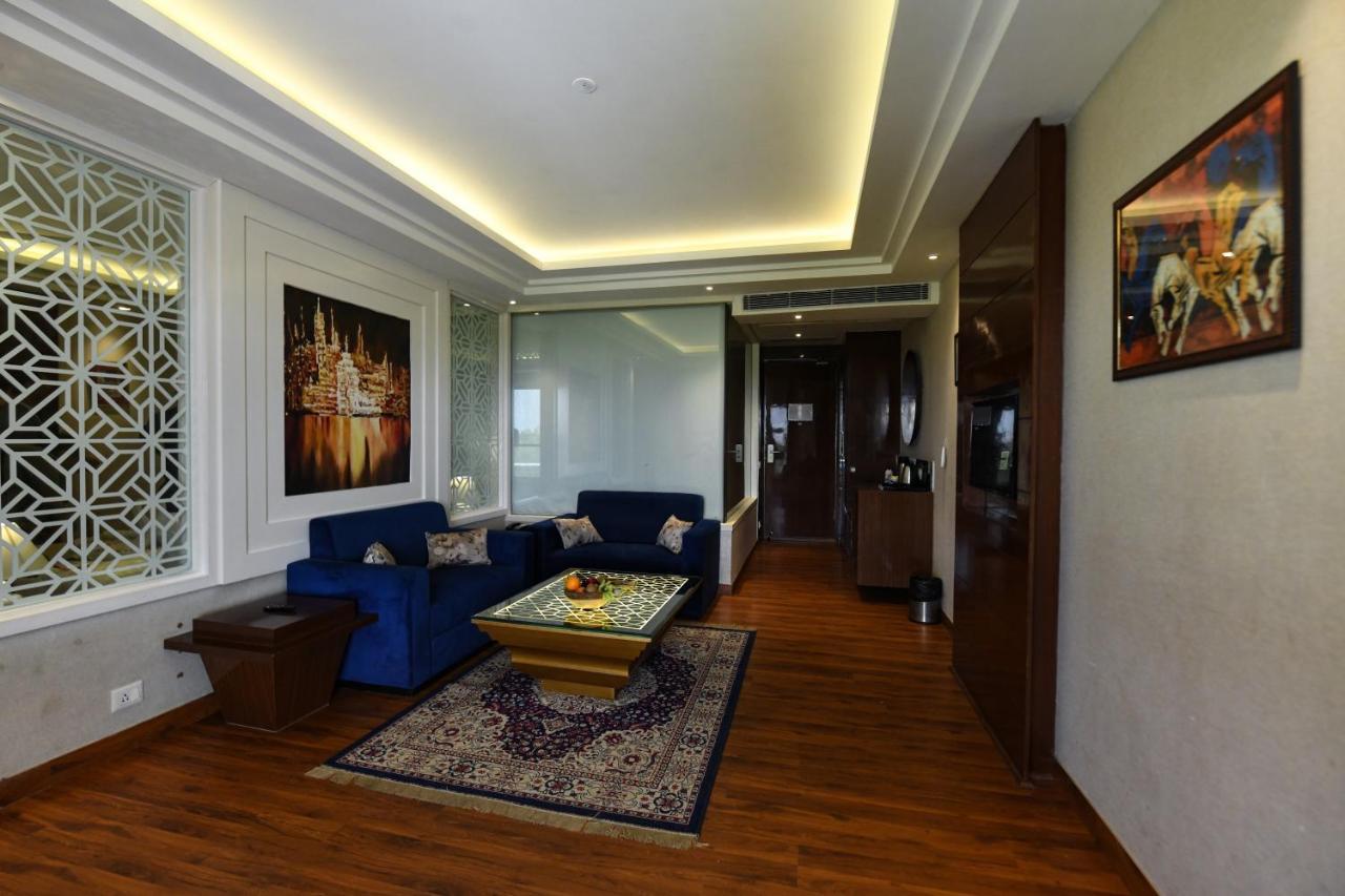 Stardom Resort Jaipur Eksteriør billede