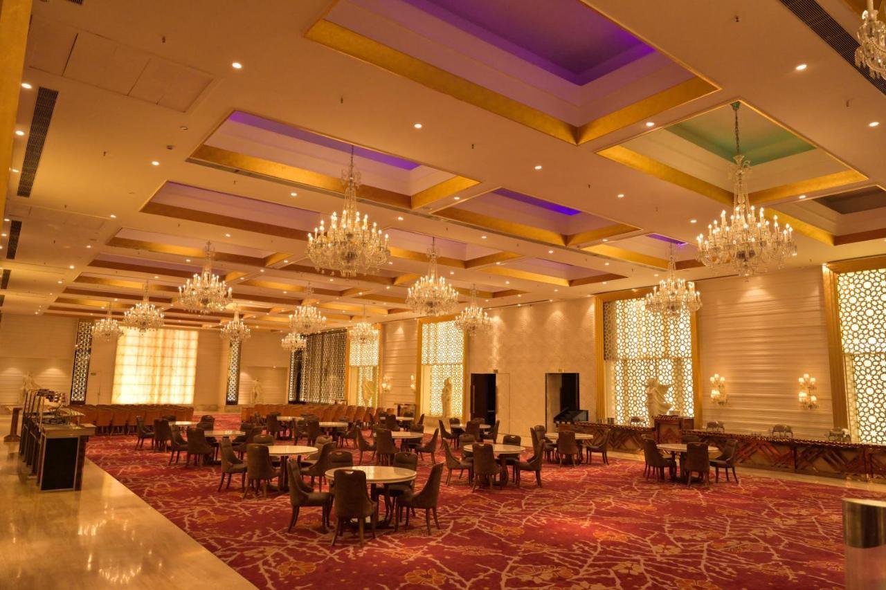 Stardom Resort Jaipur Eksteriør billede